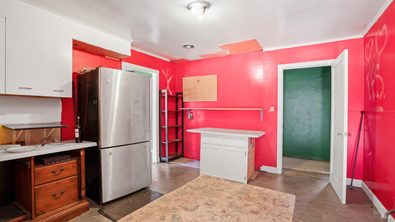 Detail Gallery Image 13 of 37 For 1280 Petaluma Blvd, Petaluma,  CA 94952 - 3 Beds | 1 Baths