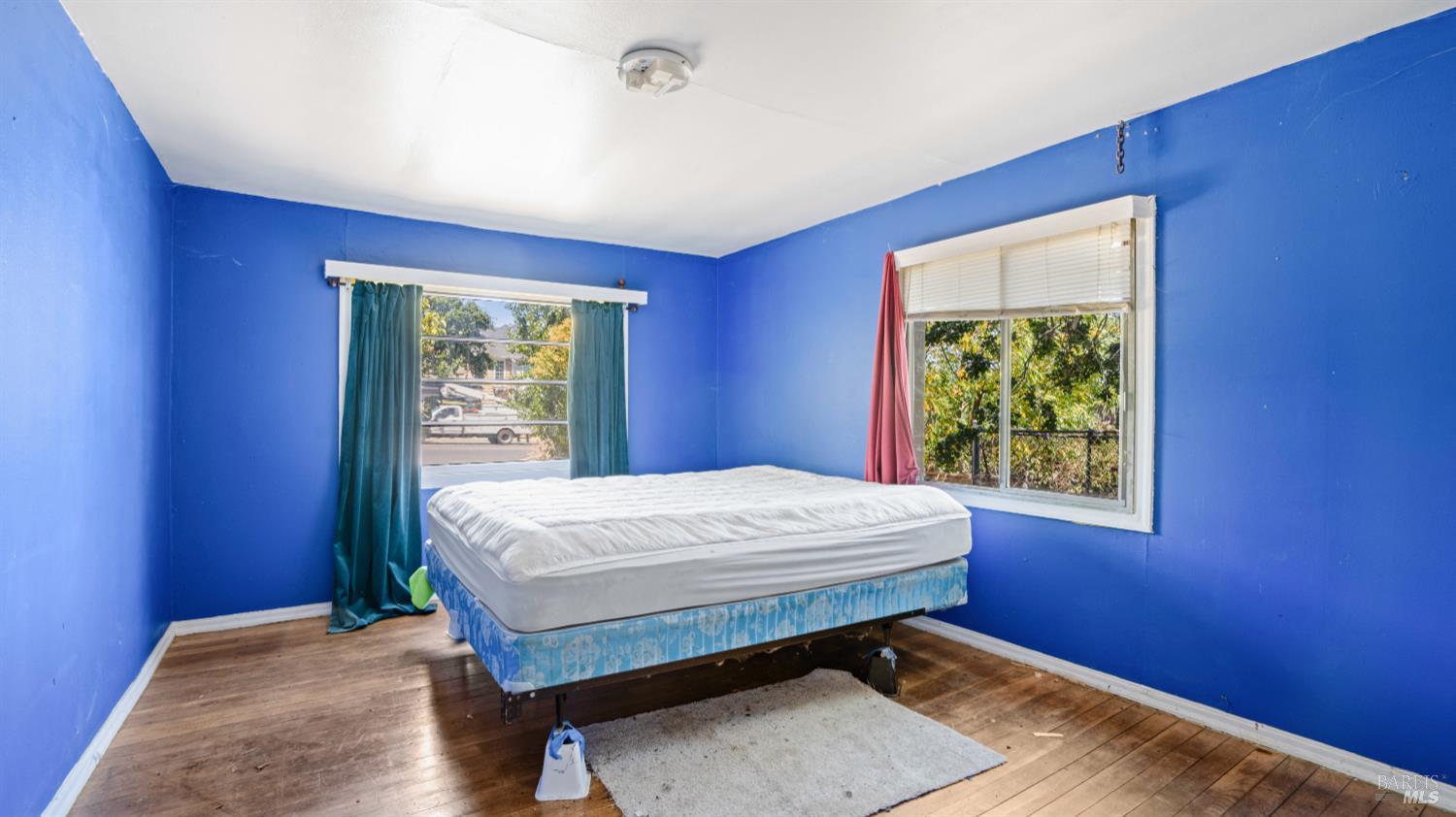 Detail Gallery Image 18 of 37 For 1280 Petaluma Blvd, Petaluma,  CA 94952 - 3 Beds | 1 Baths