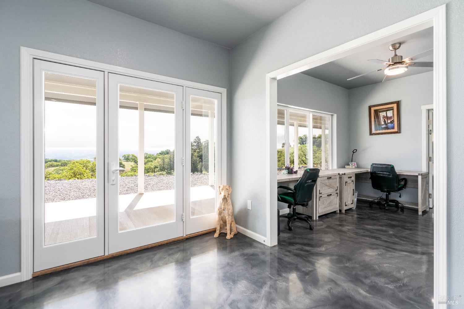 Detail Gallery Image 57 of 91 For 5510 Parducci Rd, Ukiah,  CA 95482 - 3 Beds | 3 Baths