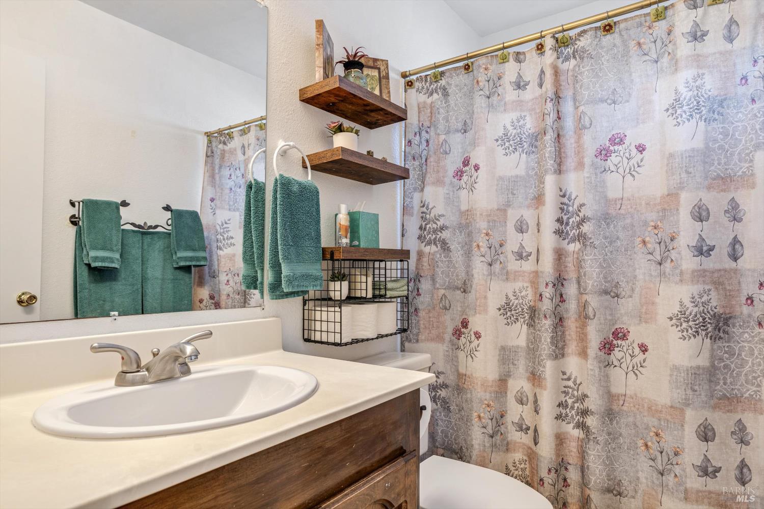 Detail Gallery Image 16 of 22 For 1403 Shasta St, Suisun City,  CA 94585 - 3 Beds | 2 Baths