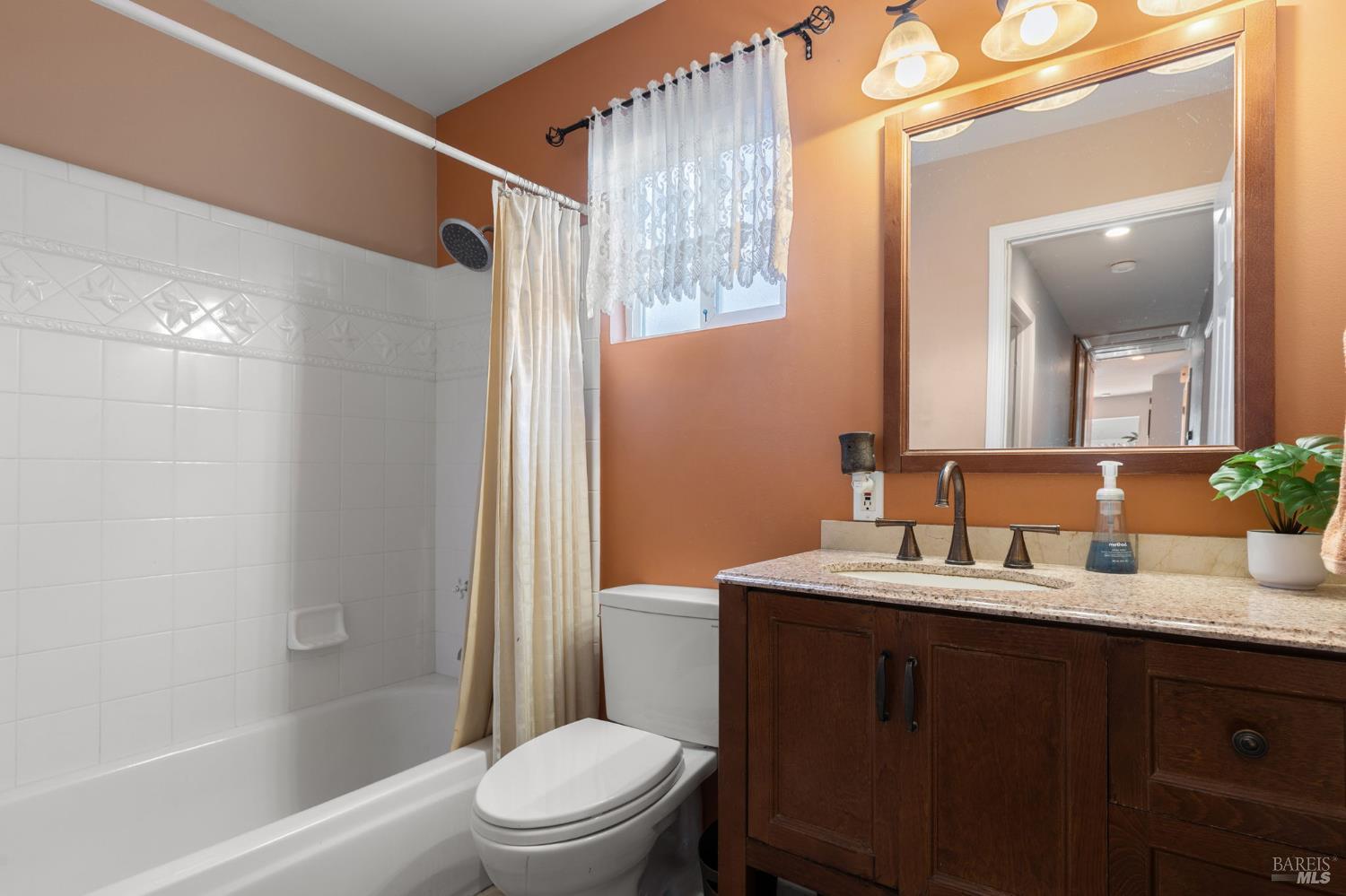 Detail Gallery Image 12 of 51 For 436 Corte Lagos Unkn, Vacaville,  CA 95688 - 4 Beds | 2 Baths