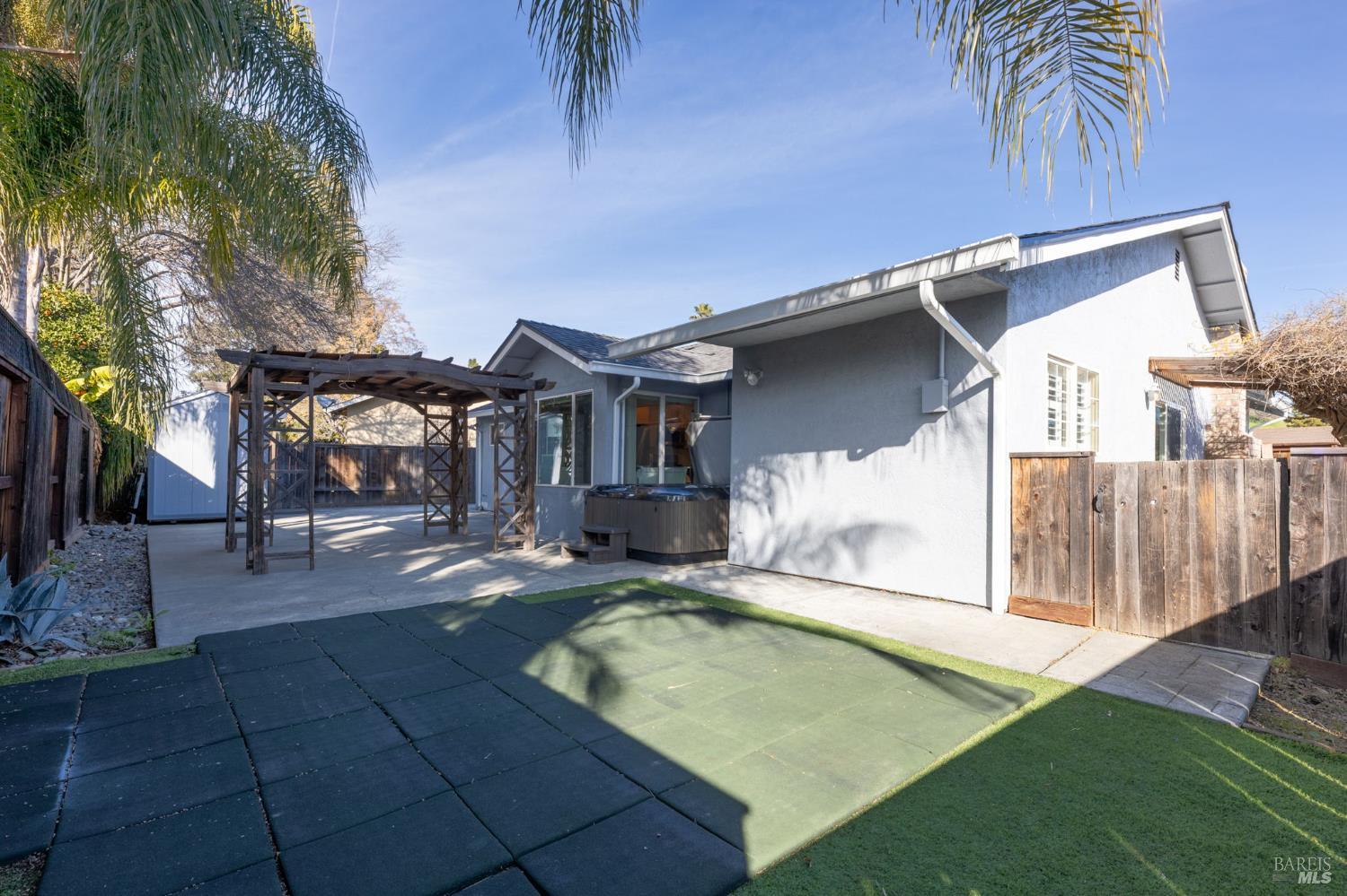 Detail Gallery Image 34 of 51 For 436 Corte Lagos Unkn, Vacaville,  CA 95688 - 4 Beds | 2 Baths