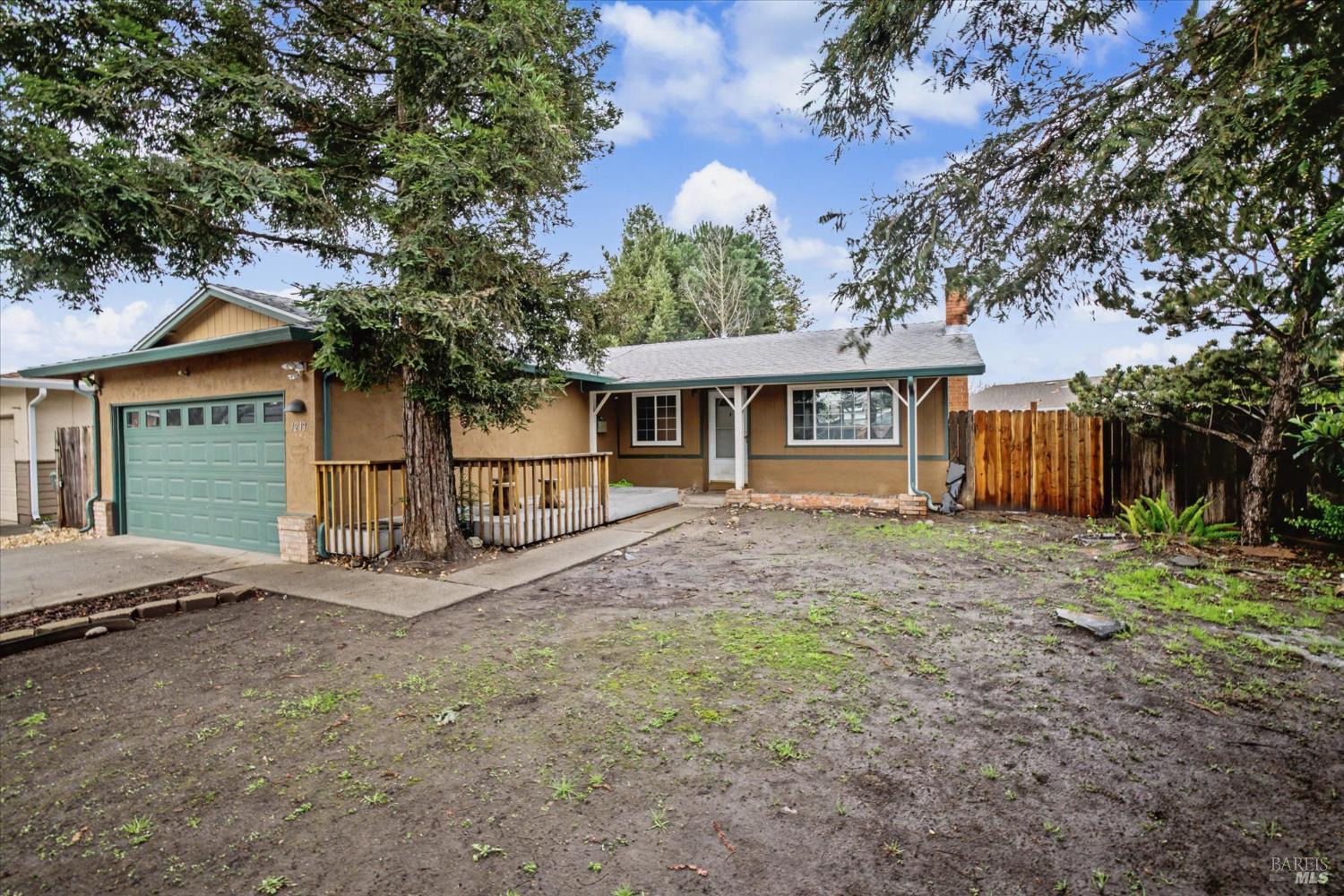 Detail Gallery Image 35 of 36 For 1213 Sprig Ct, Fairfield,  CA 94533 - 3 Beds | 2 Baths