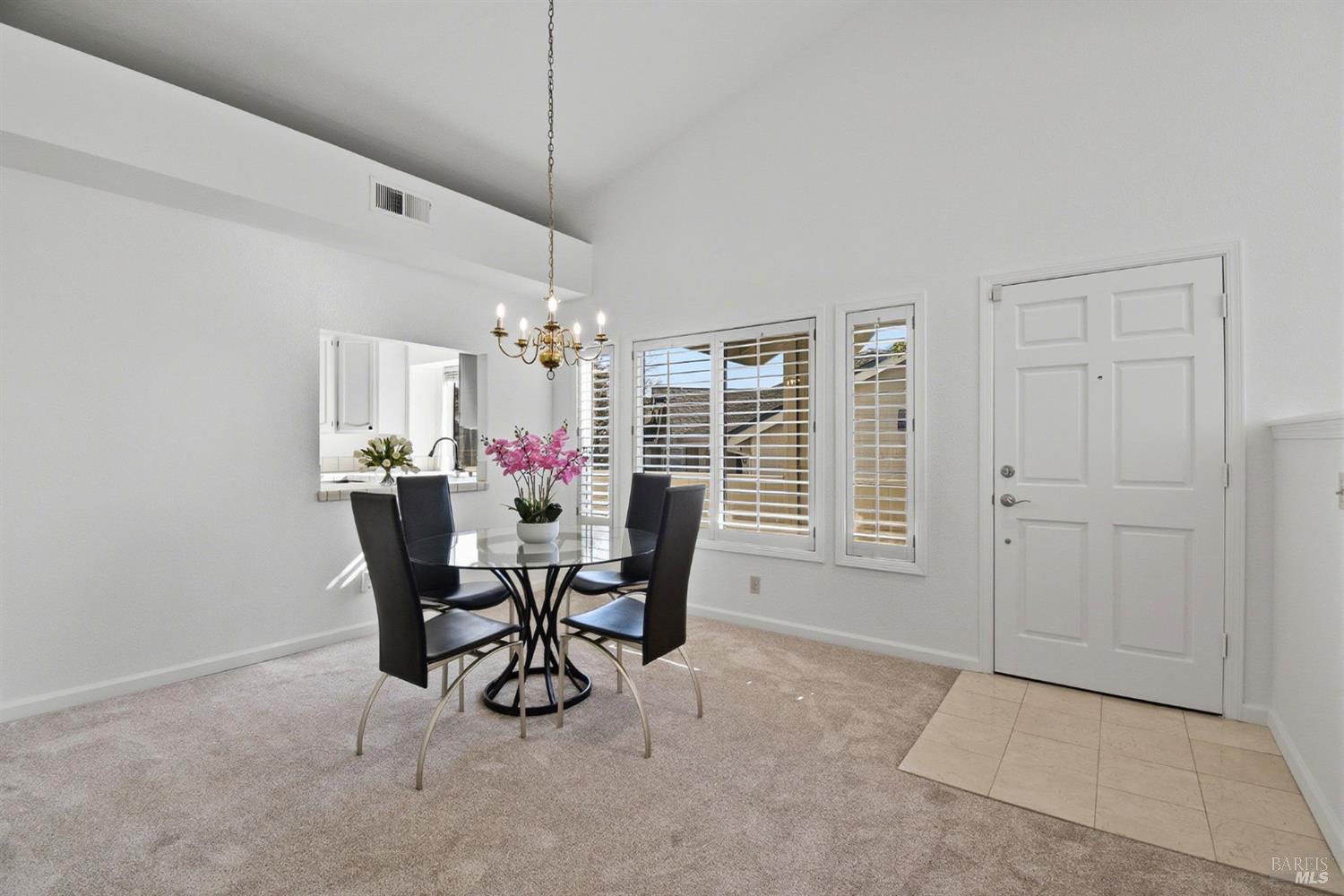 Detail Gallery Image 31 of 53 For 2016 Stonefield Ln, Santa Rosa,  CA 95403 - 3 Beds | 2/1 Baths