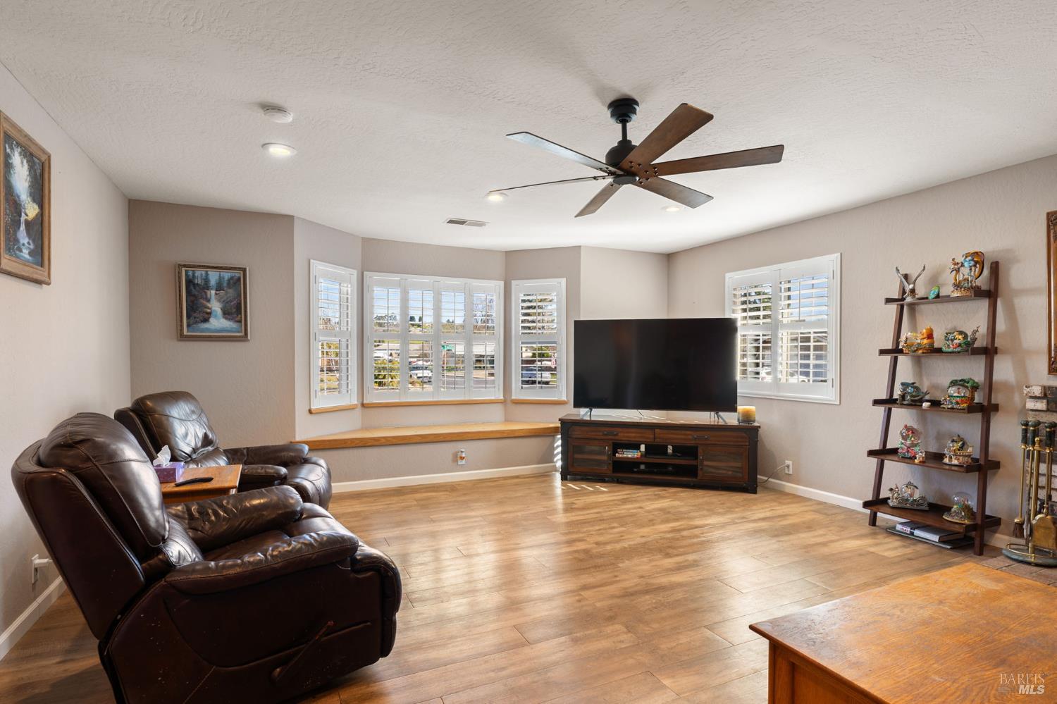 Detail Gallery Image 4 of 51 For 436 Corte Lagos Unkn, Vacaville,  CA 95688 - 4 Beds | 2 Baths