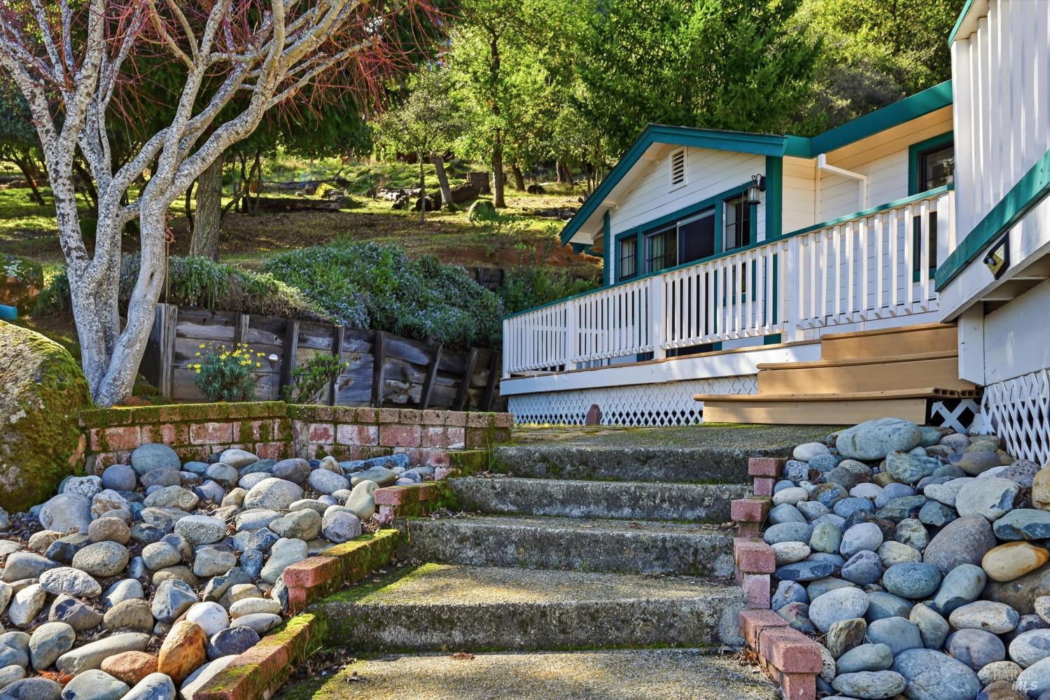 Detail Gallery Image 39 of 46 For 3469 Greenwood Dr, Kelseyville,  CA 95451 - 3 Beds | 2 Baths