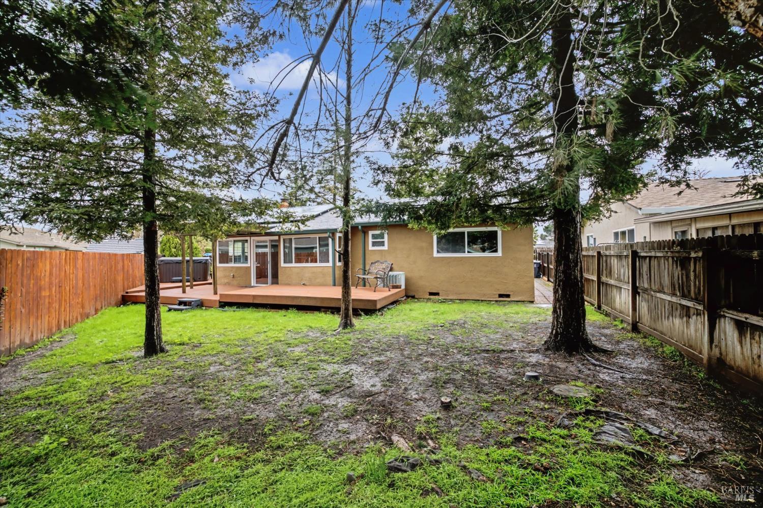 Detail Gallery Image 30 of 36 For 1213 Sprig Ct, Fairfield,  CA 94533 - 3 Beds | 2 Baths