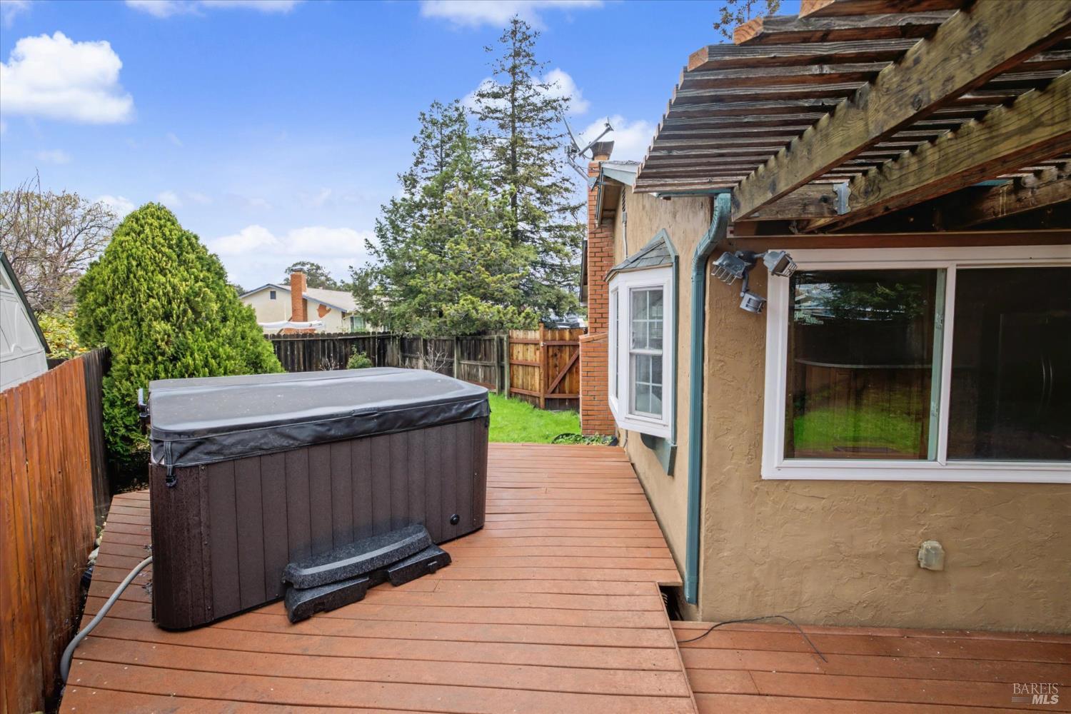 Detail Gallery Image 28 of 36 For 1213 Sprig Ct, Fairfield,  CA 94533 - 3 Beds | 2 Baths