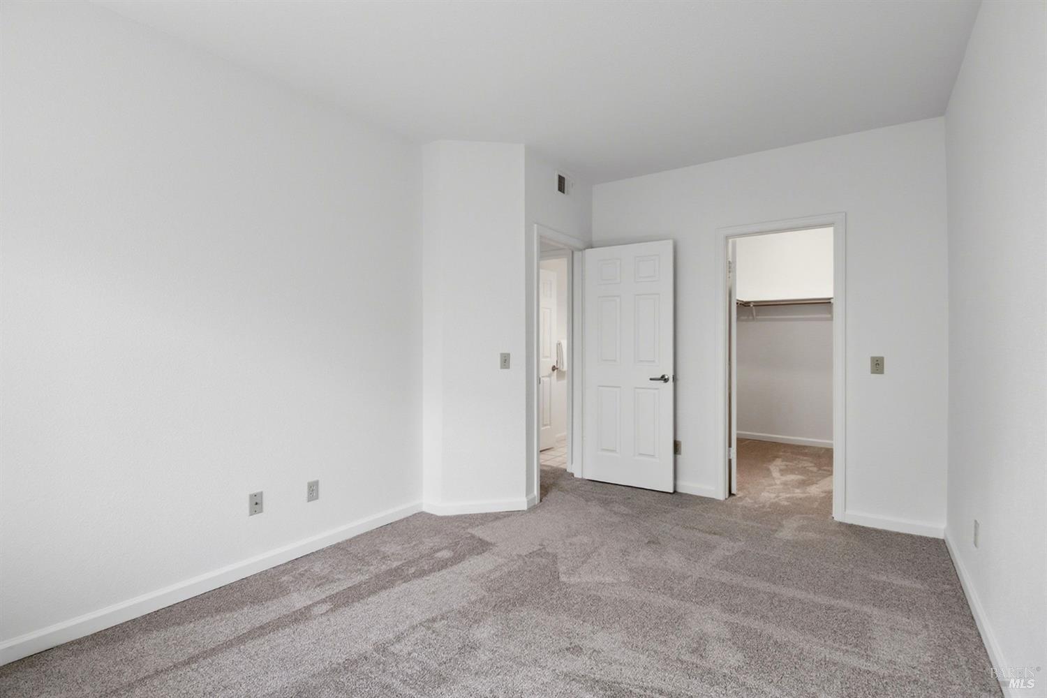 Detail Gallery Image 35 of 53 For 2016 Stonefield Ln, Santa Rosa,  CA 95403 - 3 Beds | 2/1 Baths