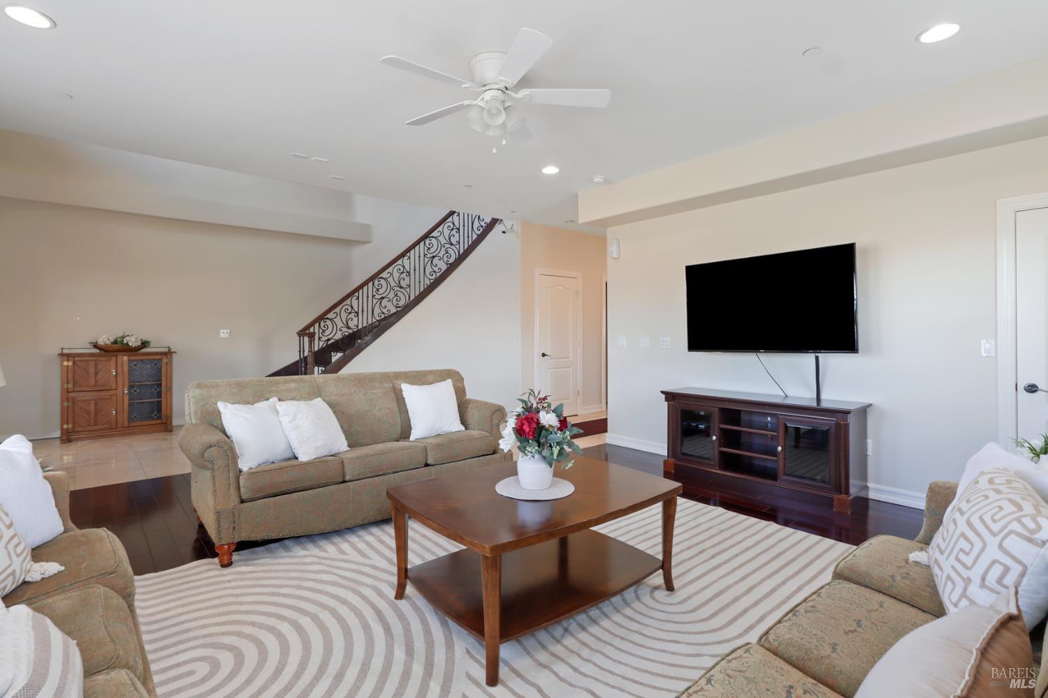 Detail Gallery Image 57 of 99 For 3945 Joslin Ln, Vacaville,  CA 95688 - 6 Beds | 5/4 Baths