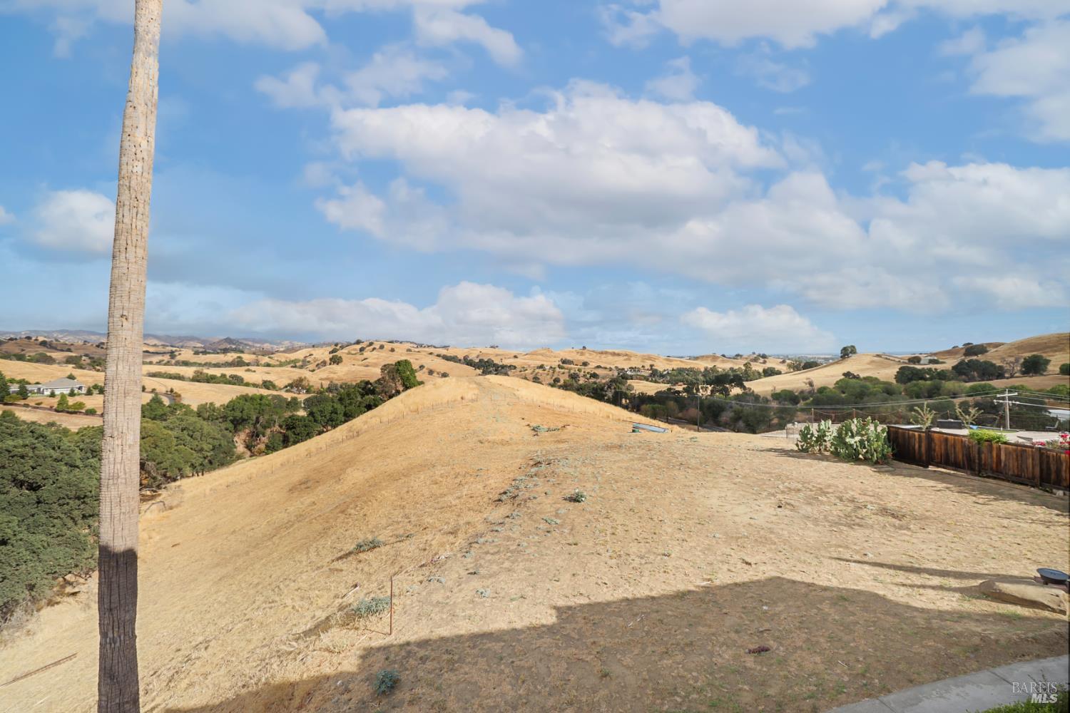 Detail Gallery Image 69 of 99 For 3945 Joslin Ln, Vacaville,  CA 95688 - 6 Beds | 5/4 Baths