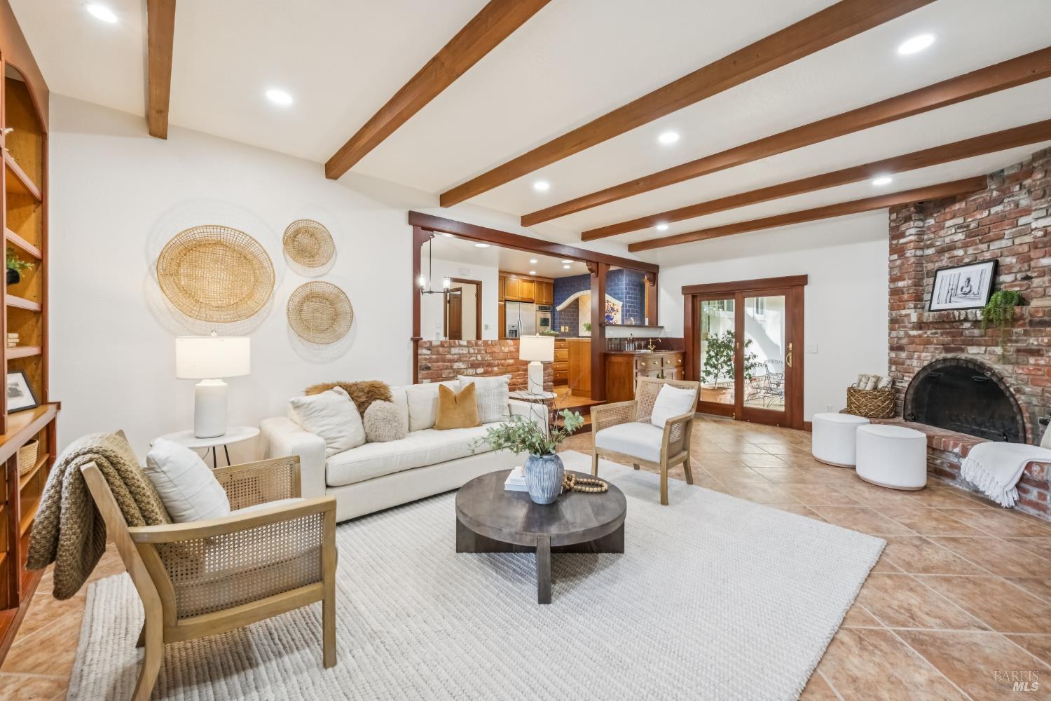 Detail Gallery Image 32 of 65 For 517 Fairway Dr, Novato,  CA 94949 - 4 Beds | 2 Baths