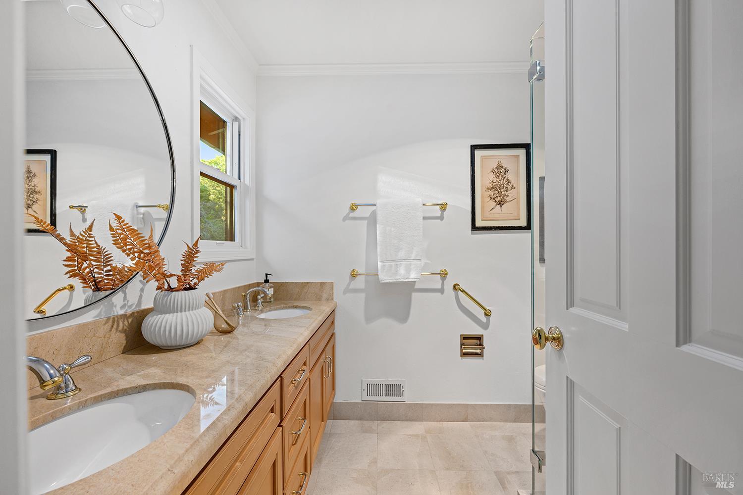 Detail Gallery Image 26 of 39 For 22 Paseo Mirasol Unkn, Tiburon,  CA 94920 - 4 Beds | 2 Baths