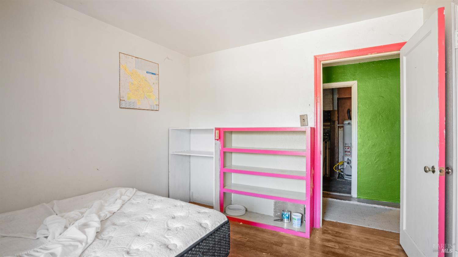 Detail Gallery Image 15 of 37 For 1280 Petaluma Blvd, Petaluma,  CA 94952 - 3 Beds | 1 Baths