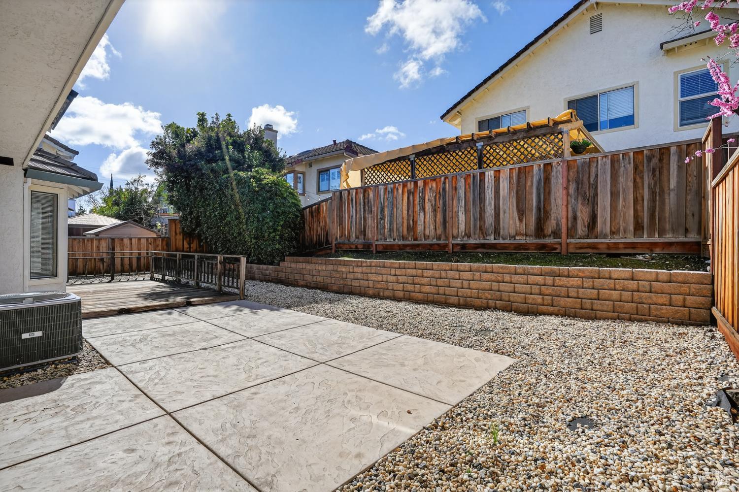 Detail Gallery Image 27 of 30 For 3537 Centennial Dr, Antioch,  CA 94509 - 4 Beds | 2/1 Baths