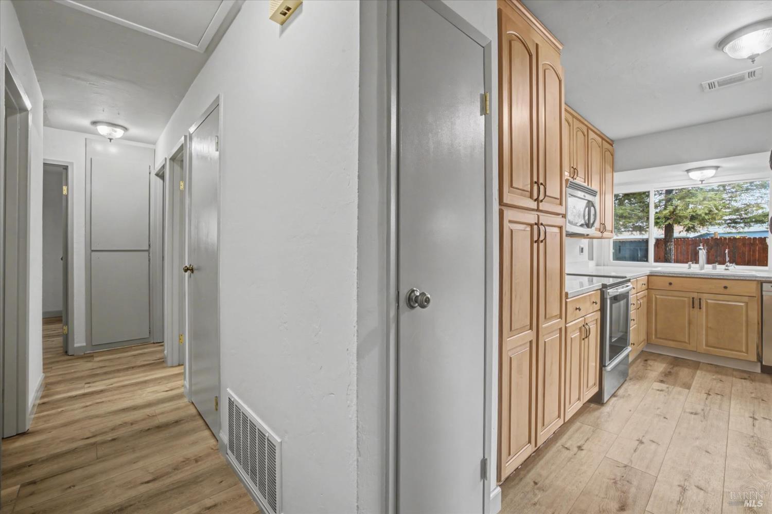 Detail Gallery Image 16 of 36 For 1213 Sprig Ct, Fairfield,  CA 94533 - 3 Beds | 2 Baths