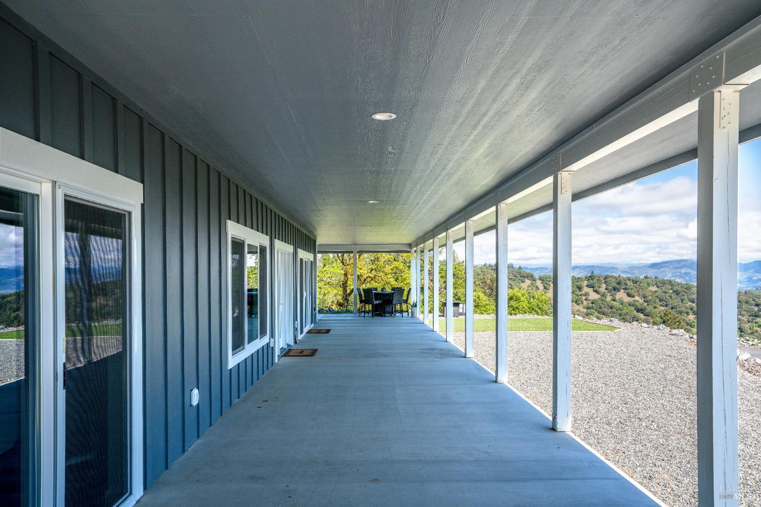 Detail Gallery Image 56 of 91 For 5510 Parducci Rd, Ukiah,  CA 95482 - 3 Beds | 3 Baths