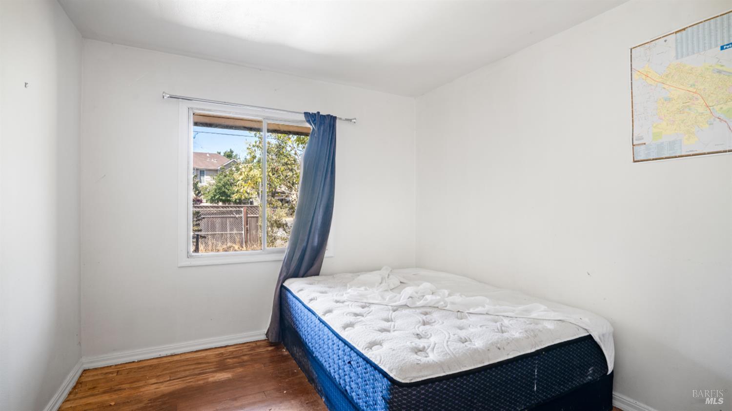 Detail Gallery Image 14 of 37 For 1280 Petaluma Blvd, Petaluma,  CA 94952 - 3 Beds | 1 Baths