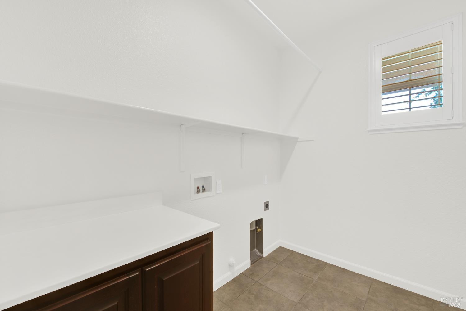 Detail Gallery Image 45 of 71 For 3007 Norwich Ct, Vacaville,  CA 95687 - 3 Beds | 2 Baths