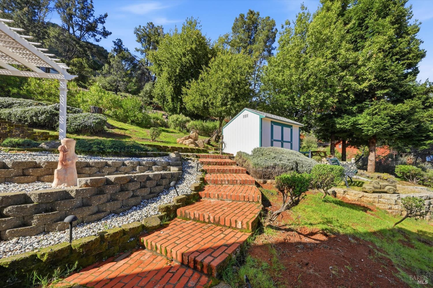 Detail Gallery Image 34 of 46 For 3469 Greenwood Dr, Kelseyville,  CA 95451 - 3 Beds | 2 Baths