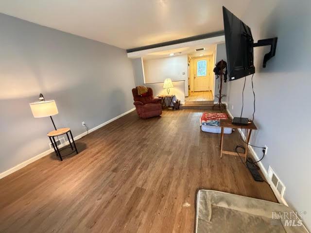 Detail Gallery Image 7 of 39 For 411 S 2nd St, Rio Vista,  CA 94571 - 3 Beds | 2/1 Baths