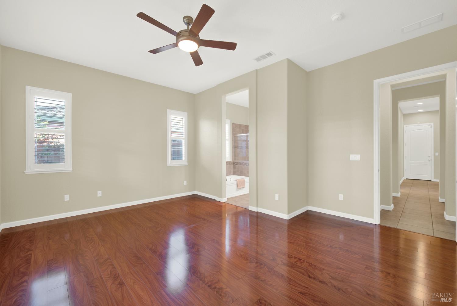 Detail Gallery Image 36 of 71 For 3007 Norwich Ct, Vacaville,  CA 95687 - 3 Beds | 2 Baths