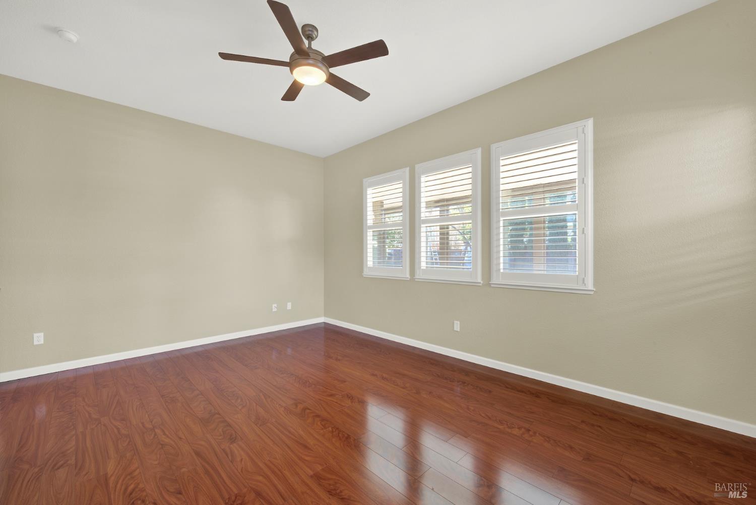 Detail Gallery Image 38 of 71 For 3007 Norwich Ct, Vacaville,  CA 95687 - 3 Beds | 2 Baths