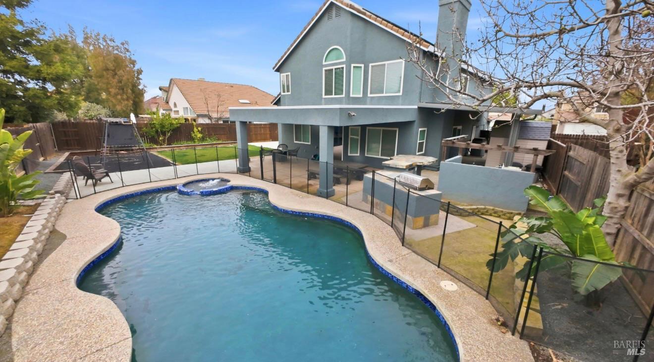 Detail Gallery Image 41 of 52 For 708 Owl Dr, Vacaville,  CA 95687 - 4 Beds | 3 Baths