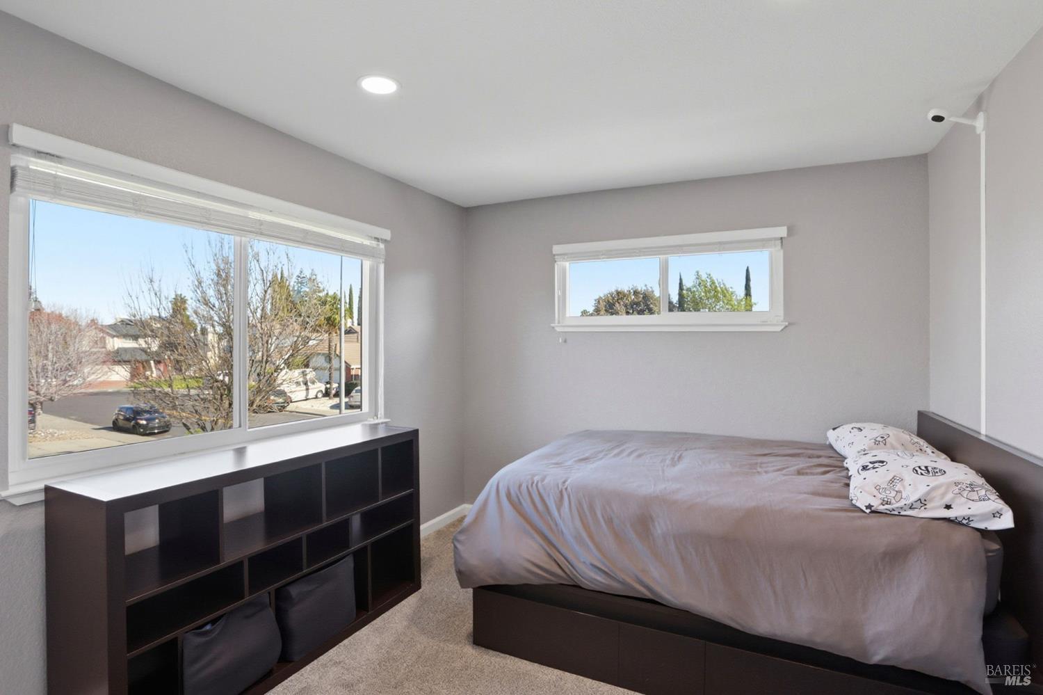 Detail Gallery Image 34 of 52 For 708 Owl Dr, Vacaville,  CA 95687 - 4 Beds | 3 Baths