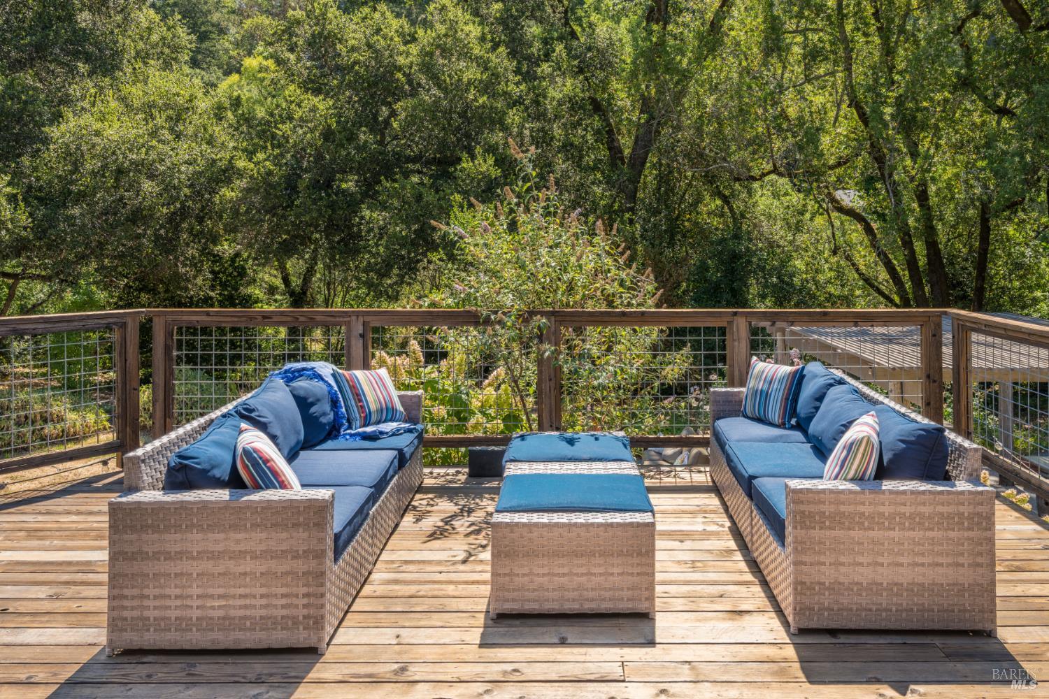 Detail Gallery Image 33 of 62 For 14856 Chalk Hill Rd, Healdsburg,  CA 95448 - 3 Beds | 2/1 Baths