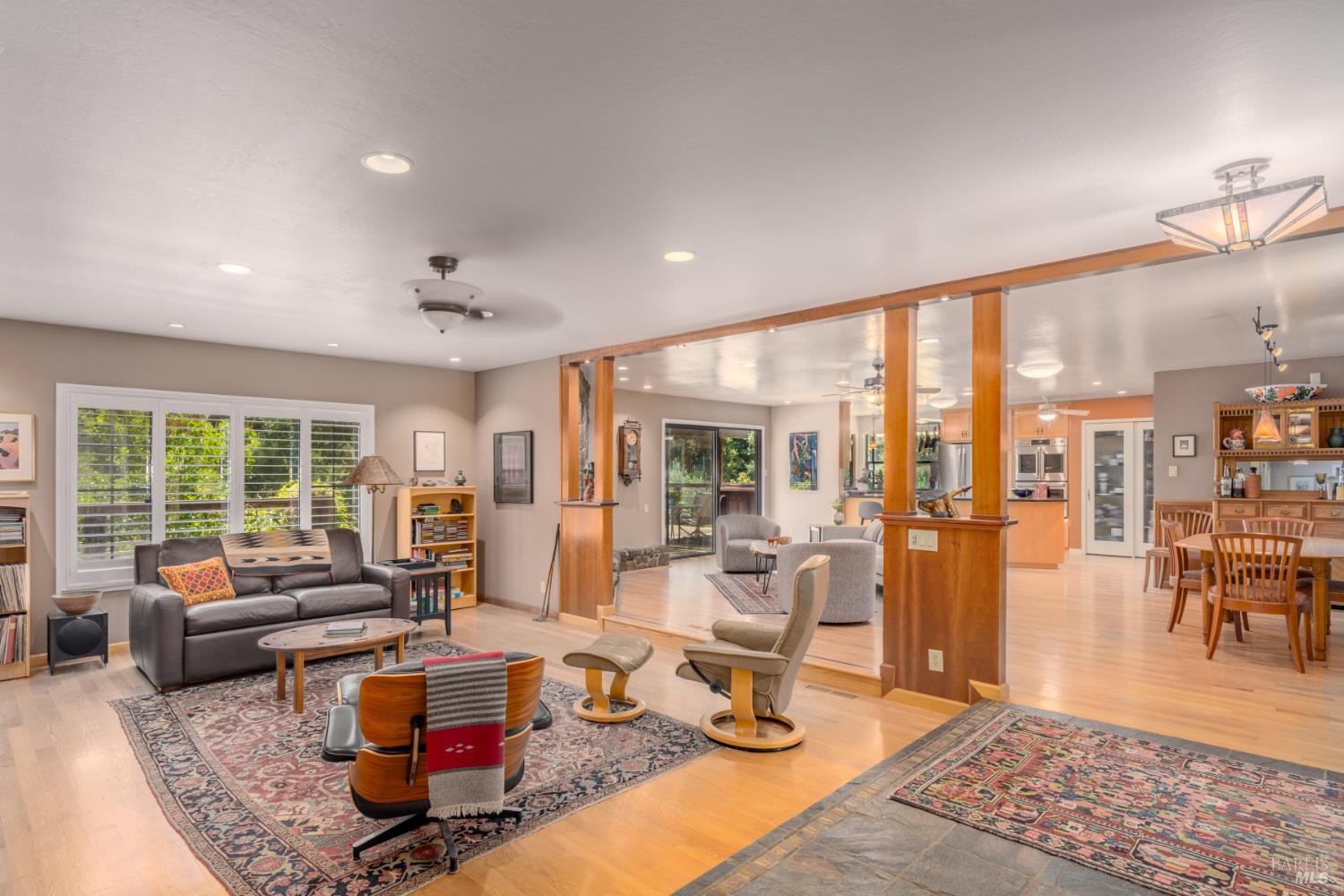 Detail Gallery Image 15 of 62 For 14856 Chalk Hill Rd, Healdsburg,  CA 95448 - 3 Beds | 2/1 Baths