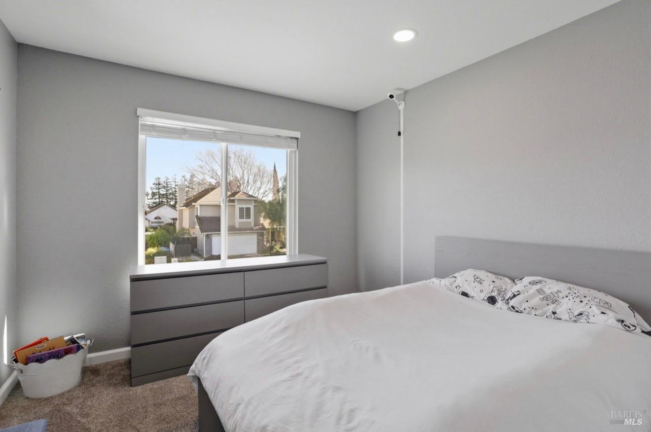 Detail Gallery Image 38 of 52 For 708 Owl Dr, Vacaville,  CA 95687 - 4 Beds | 3 Baths