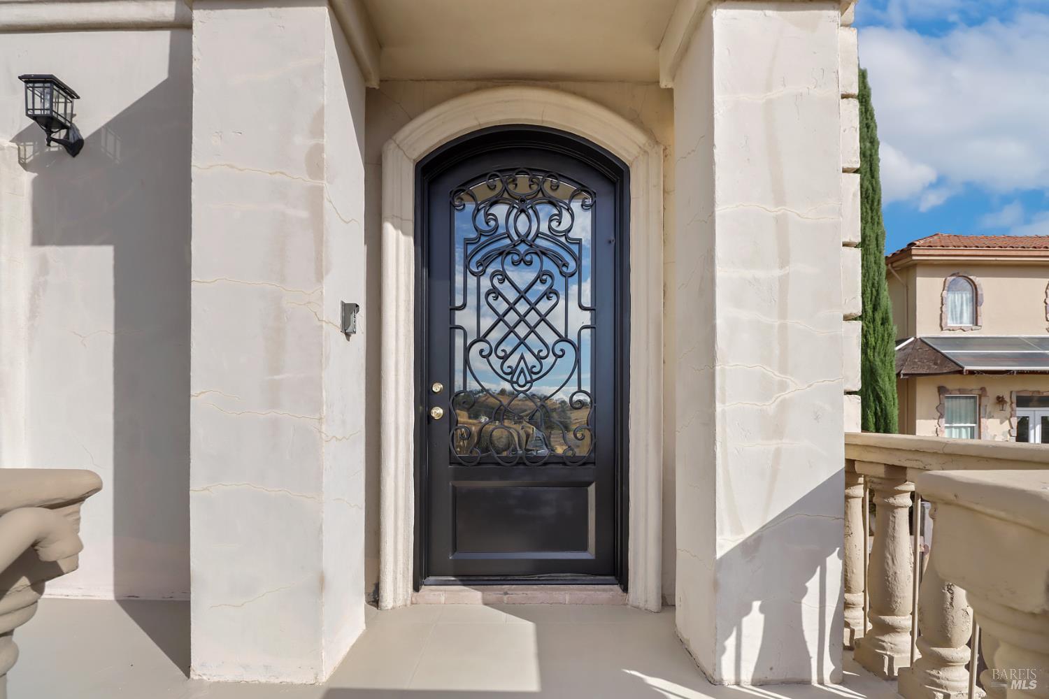 Detail Gallery Image 24 of 99 For 3945 Joslin Ln, Vacaville,  CA 95688 - 6 Beds | 5/4 Baths