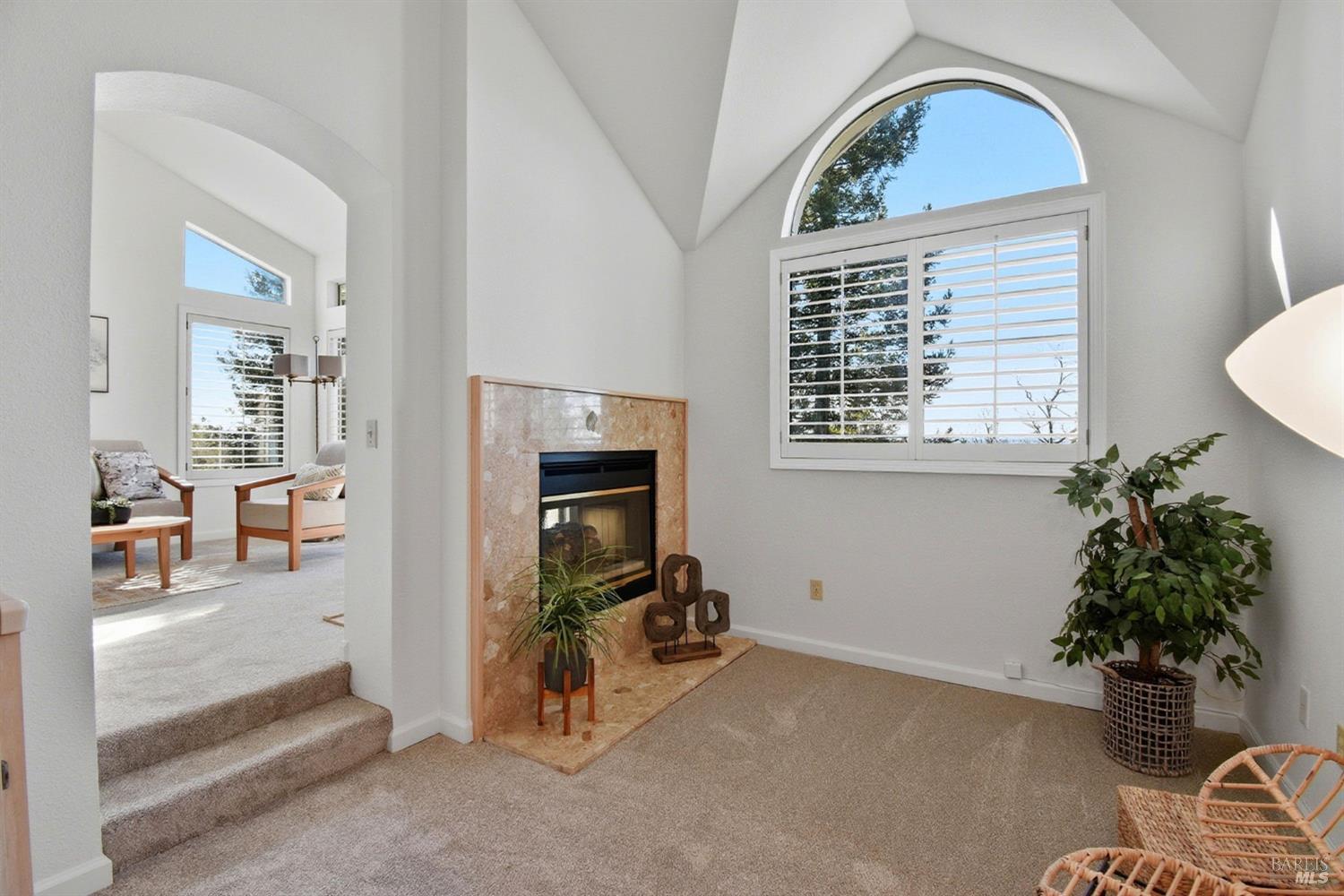 Detail Gallery Image 18 of 53 For 2016 Stonefield Ln, Santa Rosa,  CA 95403 - 3 Beds | 2/1 Baths