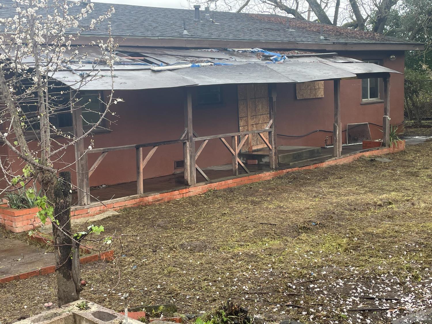 Detail Gallery Image 33 of 37 For 1280 Petaluma Blvd, Petaluma,  CA 94952 - 3 Beds | 1 Baths