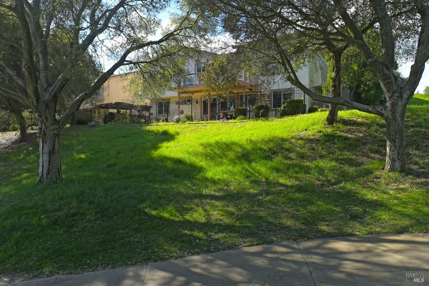 Detail Gallery Image 44 of 50 For 2664 Avocet Ln, Vallejo,  CA 94591 - 3 Beds | 2/1 Baths