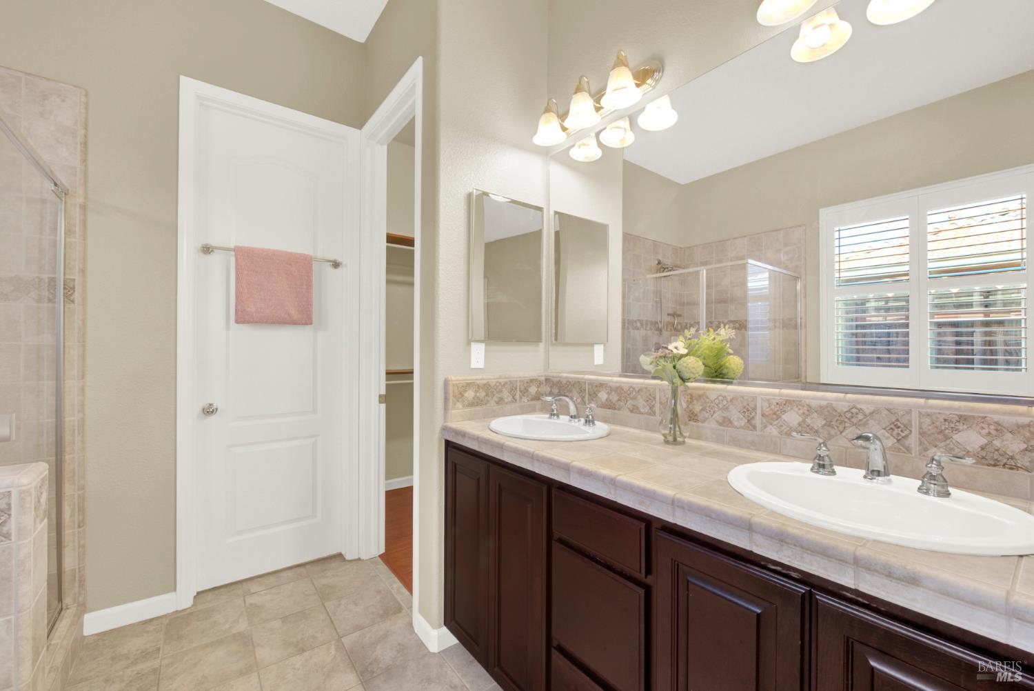 Detail Gallery Image 40 of 71 For 3007 Norwich Ct, Vacaville,  CA 95687 - 3 Beds | 2 Baths