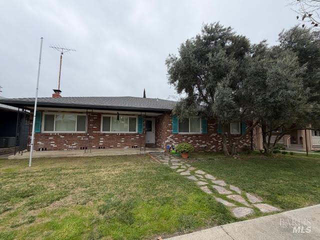 Detail Gallery Image 2 of 39 For 411 S 2nd St, Rio Vista,  CA 94571 - 3 Beds | 2/1 Baths