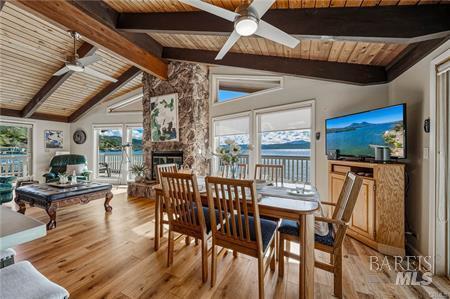 Detail Gallery Image 14 of 61 For 10165 Lakeshore Dr, Clearlake,  CA 95422 - 4 Beds | 3 Baths