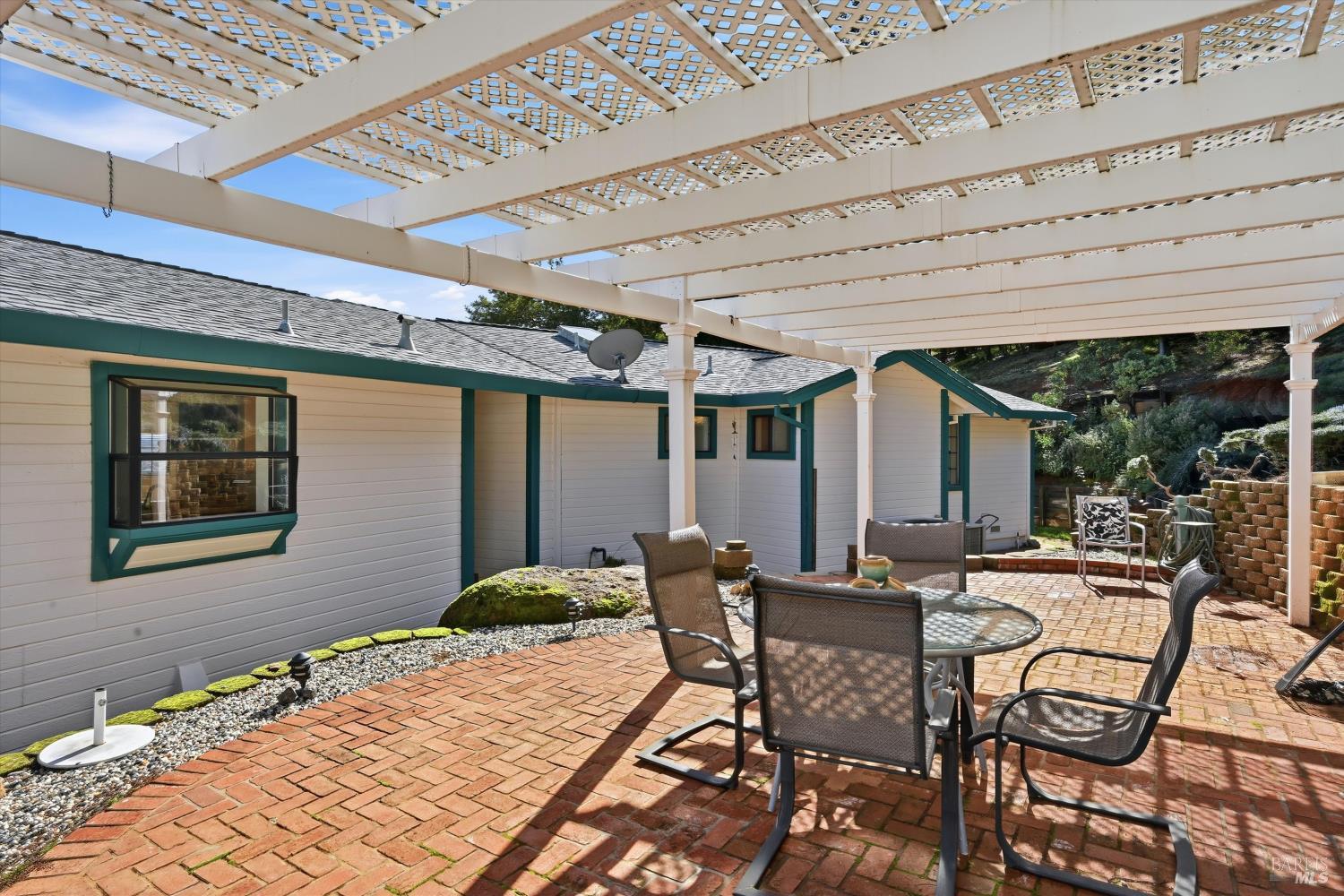 Detail Gallery Image 38 of 46 For 3469 Greenwood Dr, Kelseyville,  CA 95451 - 3 Beds | 2 Baths