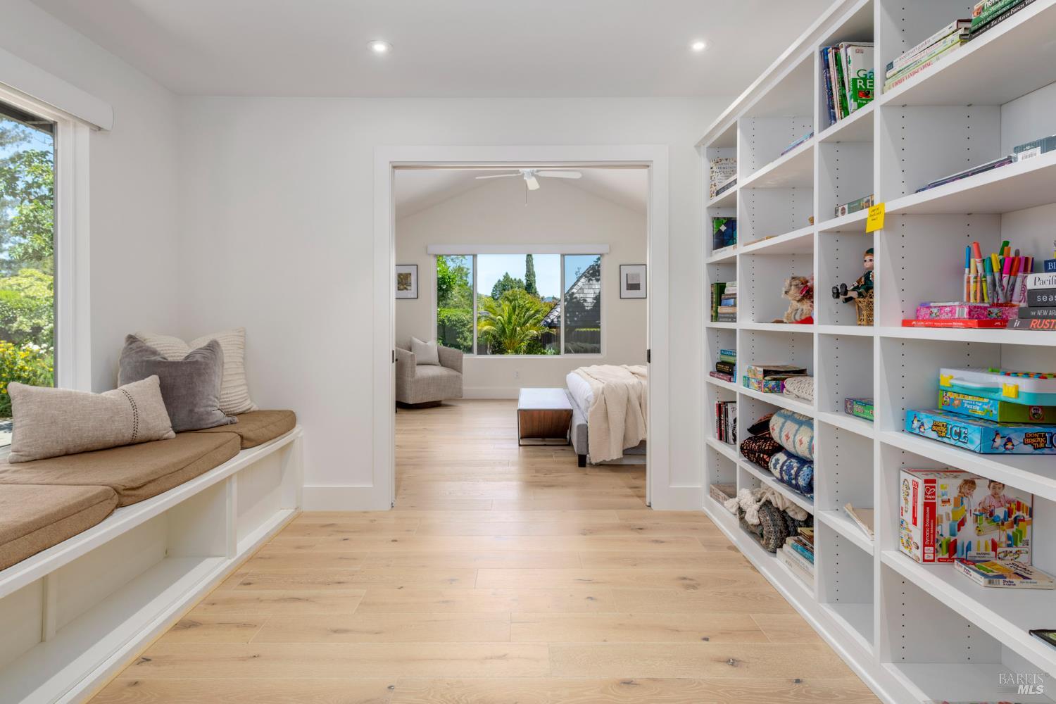 Detail Gallery Image 43 of 65 For 2501 Pinot Way, Saint Helena,  CA 94574 - 5 Beds | 3/1 Baths