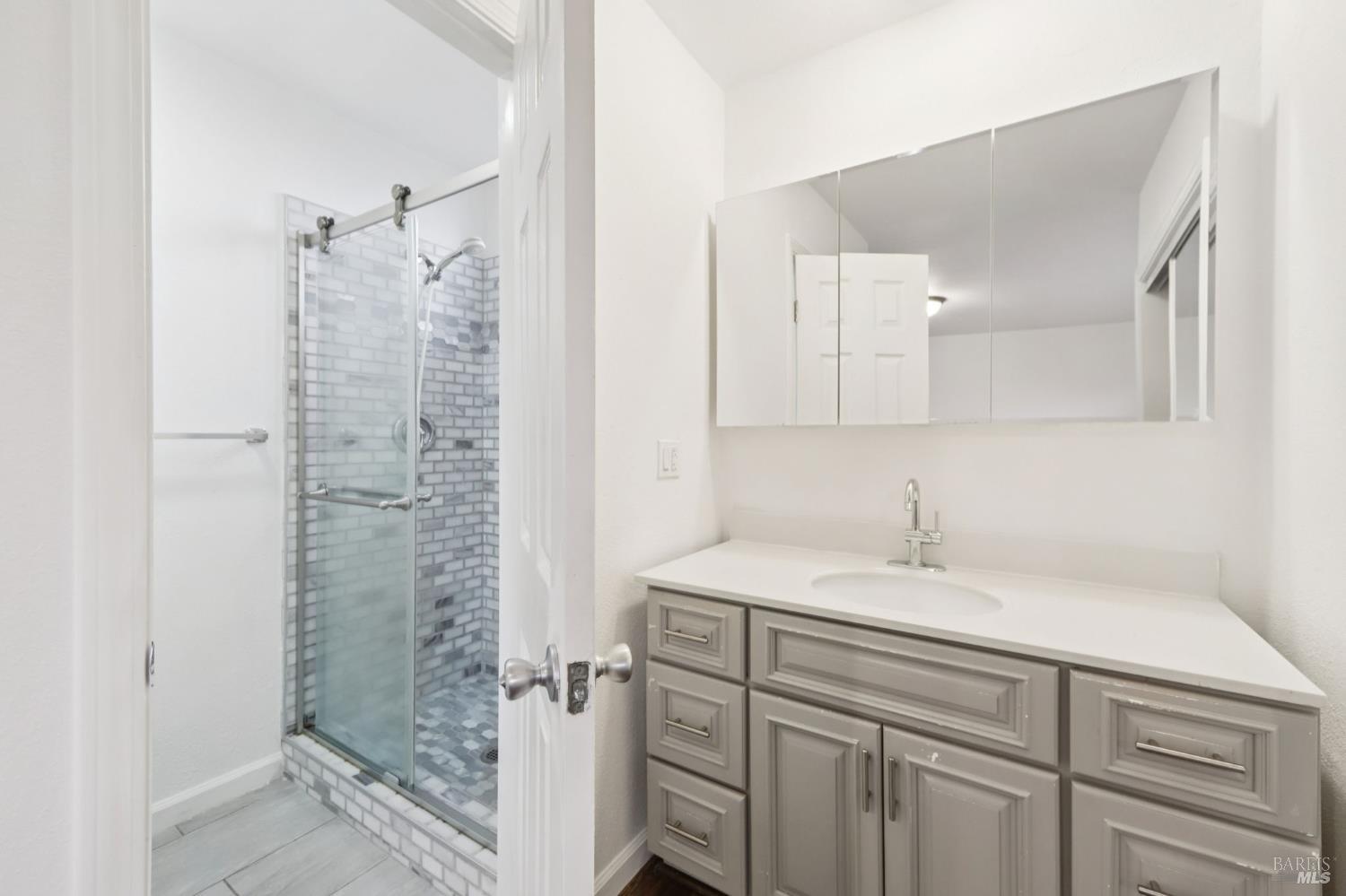 Detail Gallery Image 29 of 44 For 151 Marquette Ave, Vallejo,  CA 94589 - 4 Beds | 2 Baths