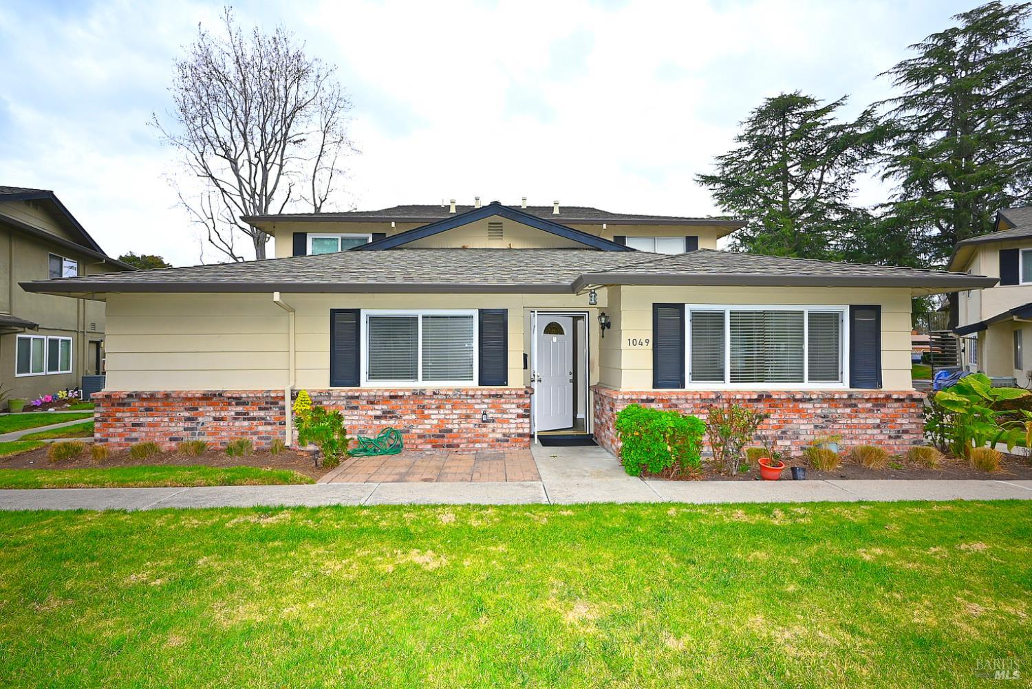 Front Image Thumbnail for BA326012109