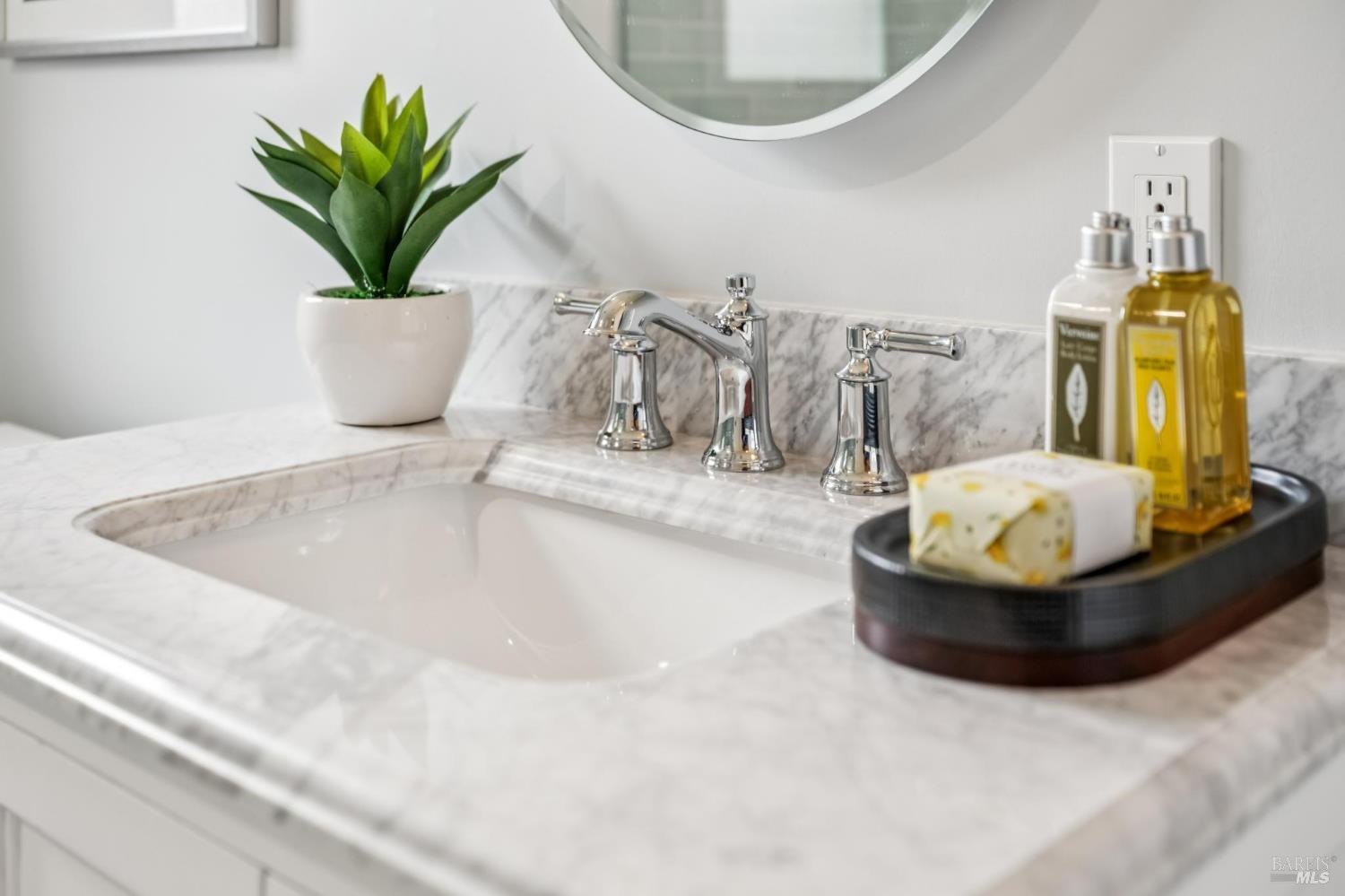 Detail Gallery Image 44 of 55 For 1128 Elm Dr, Novato,  CA 94945 - 2 Beds | 2 Baths