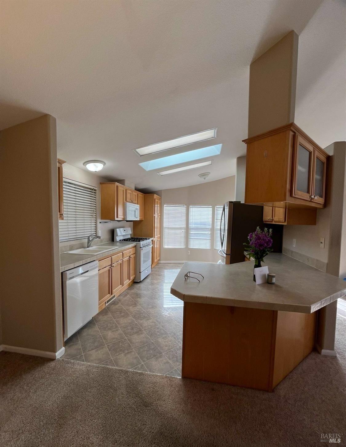 Detail Gallery Image 19 of 22 For 70 Coronado Cir, Santa Rosa,  CA 95409 - 2 Beds | 2 Baths