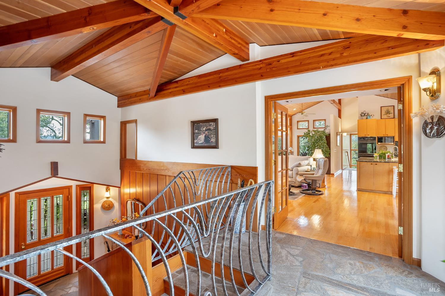 Detail Gallery Image 8 of 91 For 17650 High Rd, Sonoma,  CA 95476 - 3 Beds | 3/1 Baths