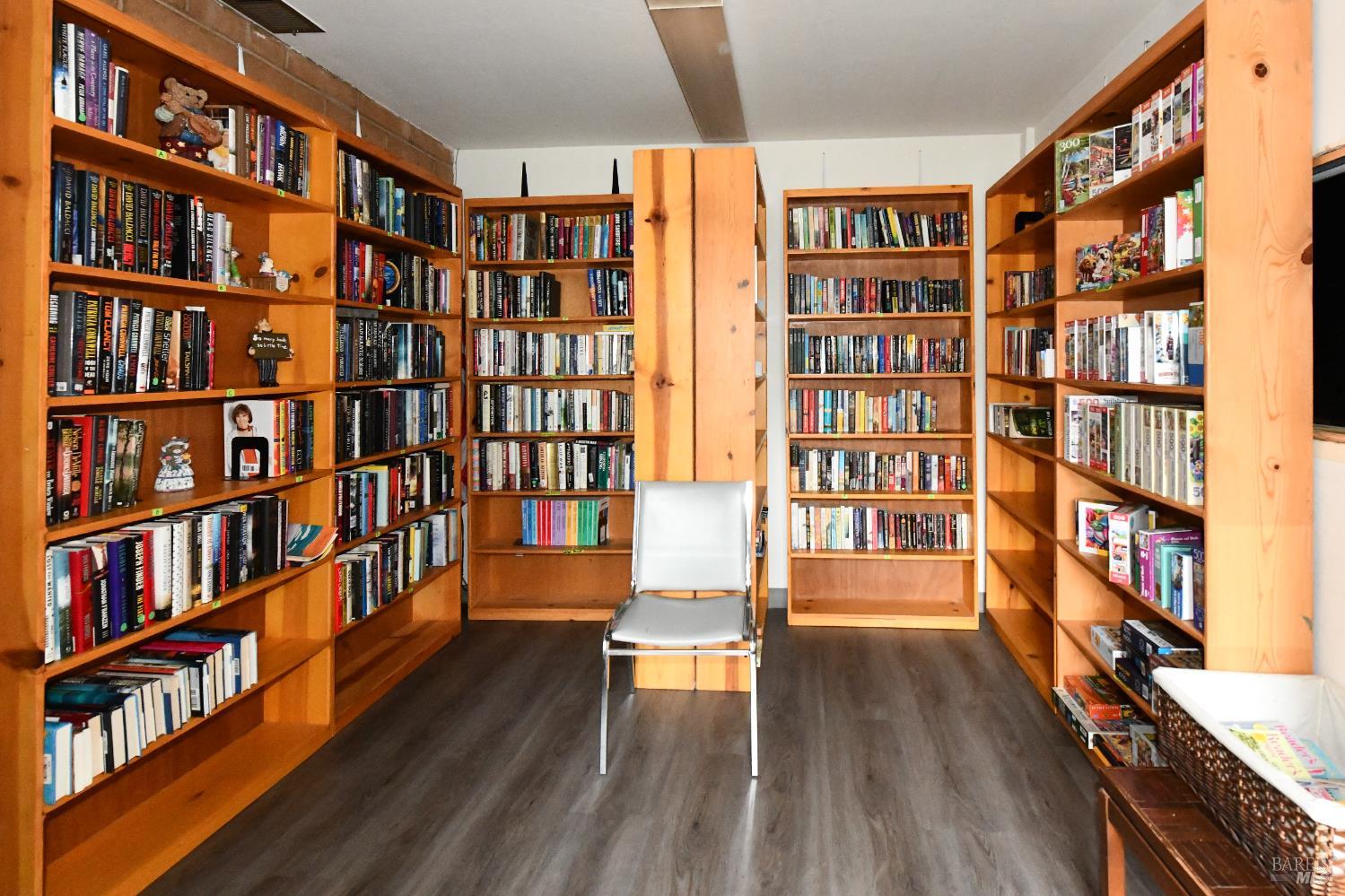 Detail Gallery Image 62 of 67 For 570 Sonoma Dr, Petaluma,  CA 94954 - 2 Beds | 2 Baths