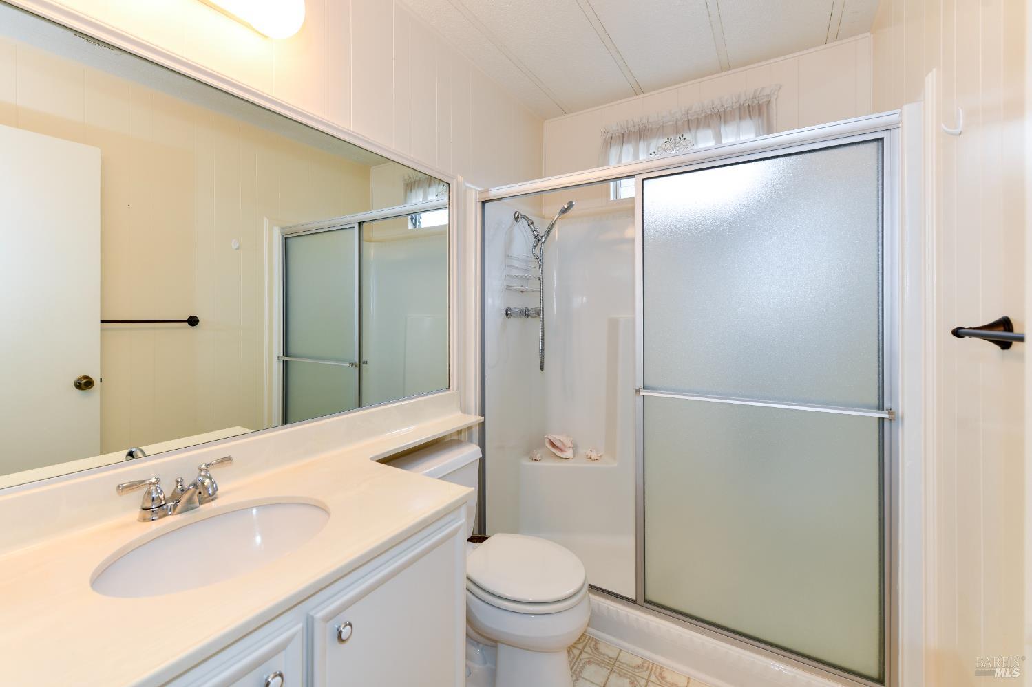 Detail Gallery Image 43 of 67 For 570 Sonoma Dr, Petaluma,  CA 94954 - 2 Beds | 2 Baths