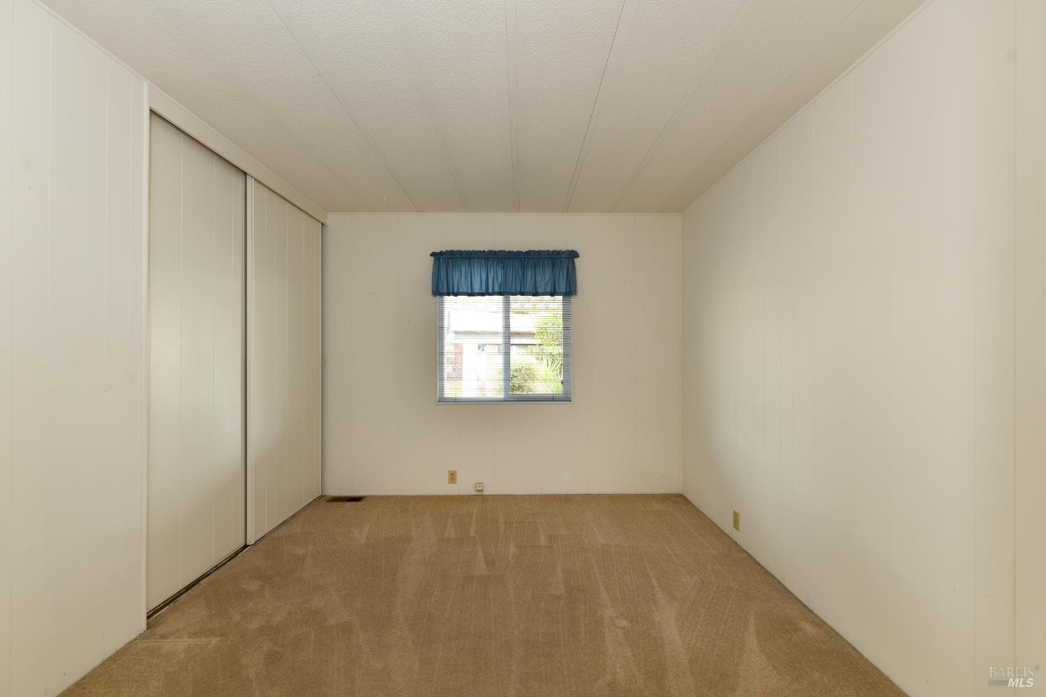 Detail Gallery Image 27 of 67 For 570 Sonoma Dr, Petaluma,  CA 94954 - 2 Beds | 2 Baths