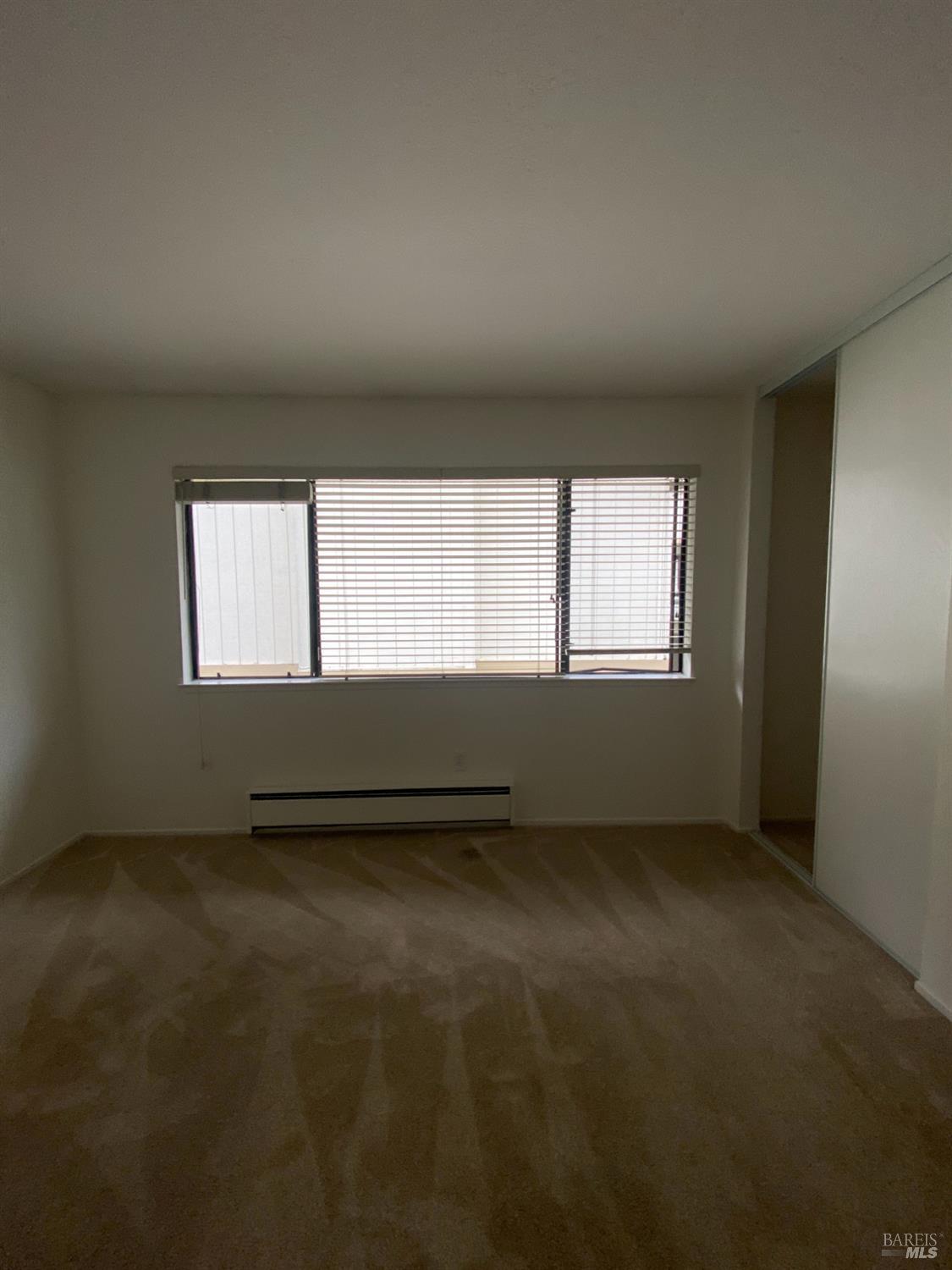 Detail Gallery Image 13 of 15 For 233 Marin Valley Dr, Novato,  CA 94949 - 2 Beds | 1/1 Baths